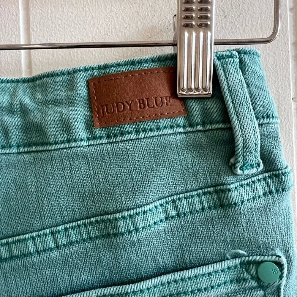 Judy Blue Mid Rise Fray Denim Cut Of Shorts